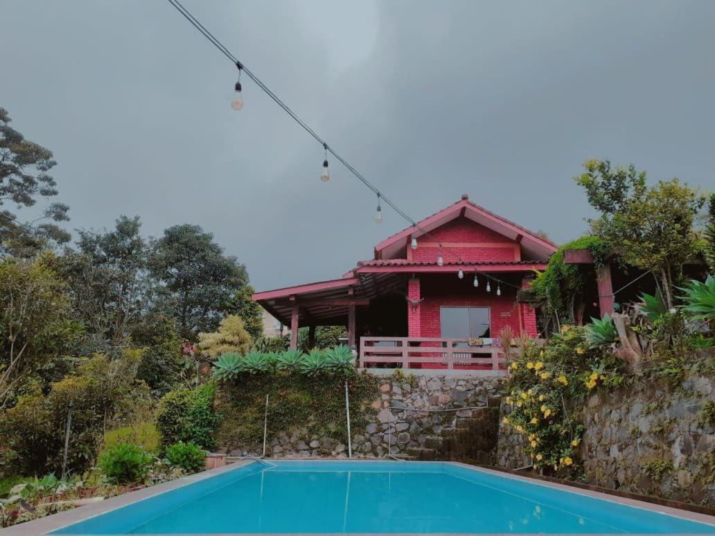 Villa Bata Merah By Spazie Paragajen Εξωτερικό φωτογραφία