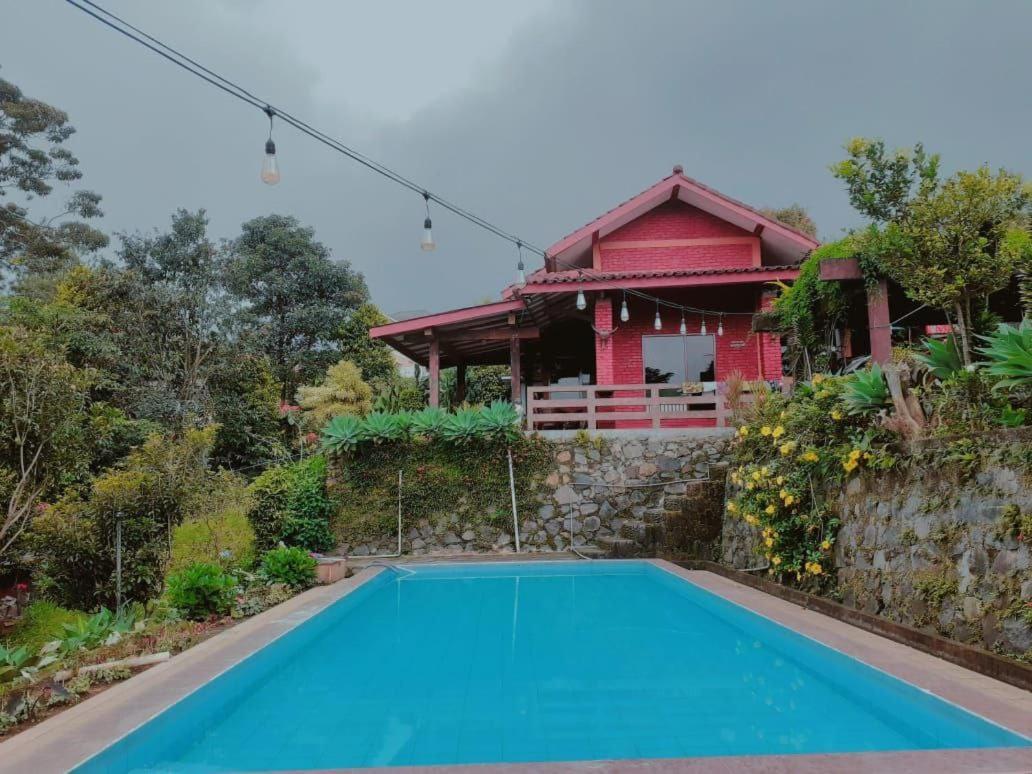 Villa Bata Merah By Spazie Paragajen Εξωτερικό φωτογραφία